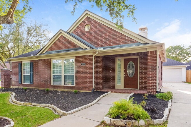 property at 3830 Lake Ballinger Ln