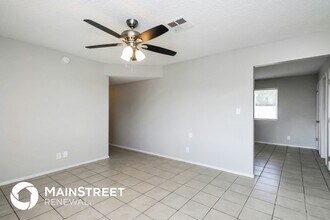 774 E Carla Vista Dr in Chandler, AZ - Foto de edificio - Building Photo