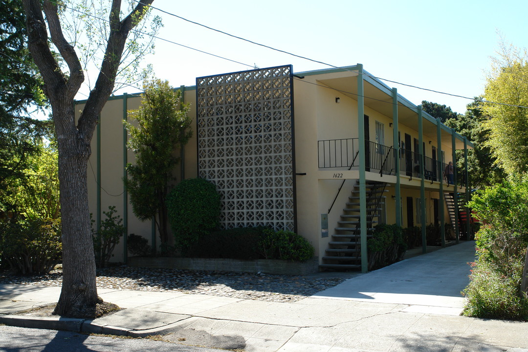 1622 Parker St in Berkeley, CA - Building Photo