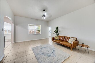 19600 Woodrow Wilson St in Manor, TX - Building Photo - Building Photo