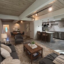 3130 Lillard Dr in Davis, CA - Building Photo - Building Photo