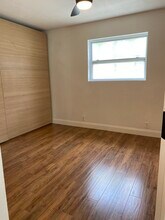 129 36th Ave NE in St. Petersburg, FL - Building Photo - Building Photo