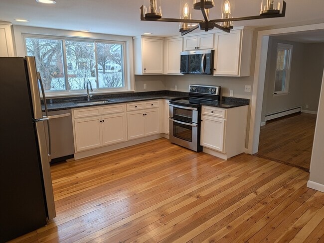 116 Main St in Hatfield, MA - Building Photo - Building Photo