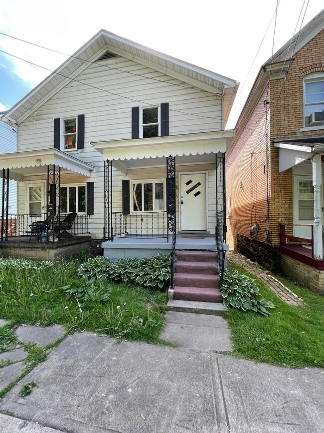 1521 Johnston Ave, Unit 1521