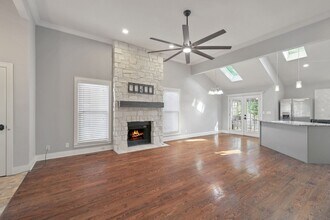 10805 W 115th St in Overland Park, KS - Foto de edificio - Building Photo