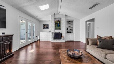 8534 Vista View Dr in Dallas, TX - Building Photo - Building Photo
