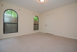 5310 Larkin St in Houston, TX - Building Photo - Building Photo