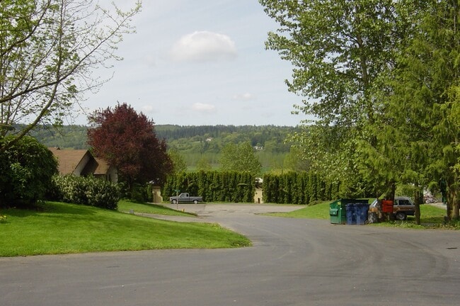 26525 NE Allen Ct, Unit 2