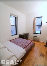 407 W 51st St in New York, NY - Building Photo - Building Photo