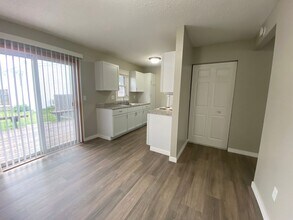 2191 4th Ave E in West Fargo, ND - Building Photo - Building Photo