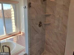 11152 Harbor Ct in Reston, VA - Building Photo - Building Photo