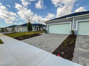 14652 BALLAST Way in Punta Gorda, FL - Building Photo - Building Photo