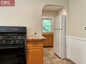 294 Boston Ave, Unit A in Medford, MA - Building Photo - Building Photo
