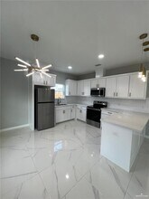 5900 Notre Dame Ave in McAllen, TX - Building Photo - Building Photo
