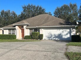 1109 Hill Mount Dr in Minneola, FL - Building Photo