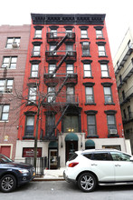 155 E 2nd St in New York, NY - Building Photo - Building Photo