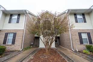 2934 Mulberry Ln in Greenville, NC - Building Photo