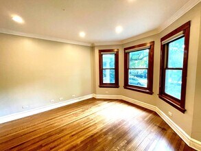 4327 N Damen Ave in Chicago, IL - Building Photo - Building Photo