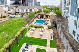 13900 Noel Rd in Dallas, TX - Building Photo - Building Photo