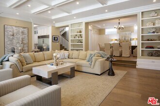 12910 W Sunset Blvd in Los Angeles, CA - Building Photo - Building Photo