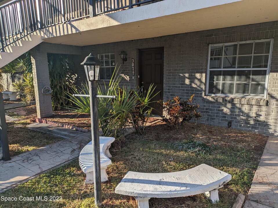 3072 Sir Hamilton Cir in Titusville, FL - Building Photo