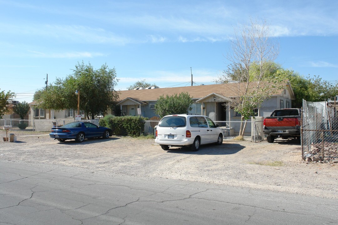 Meadow Acre in Las Vegas, NV - Building Photo