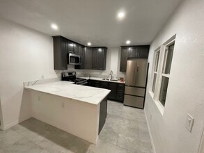 32976 Bonnie Lea Dr in Lake Elsinore, CA - Building Photo - Building Photo