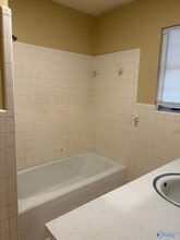 4 Cloverleaf Dr in Athens, AL - Building Photo - Building Photo