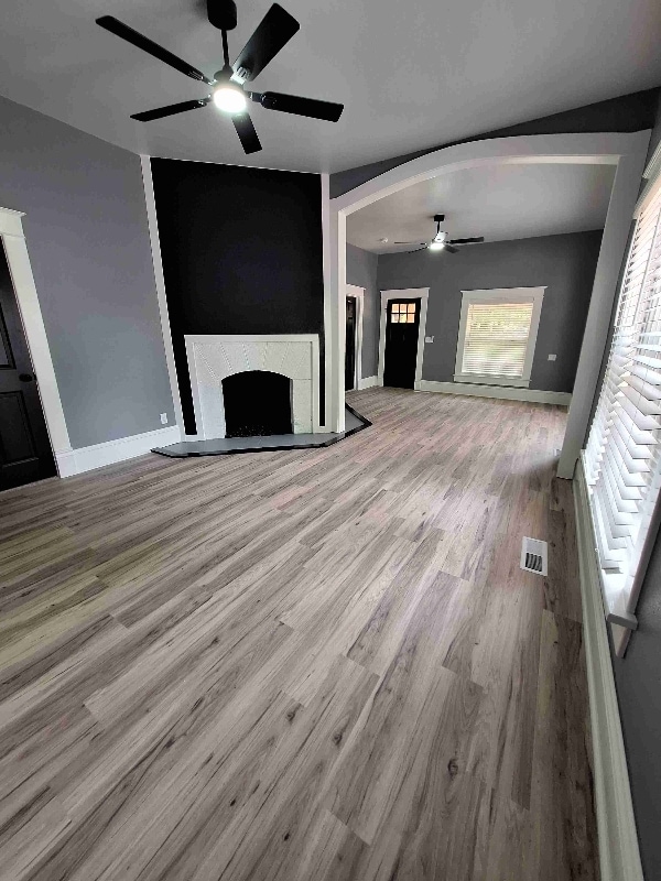 217 S Black Ave in Sulphur Springs, AR - Building Photo - Building Photo