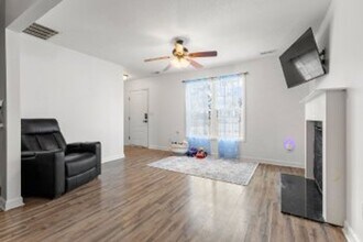 116 Basswood Ct in Jacksonville, NC - Building Photo - Building Photo