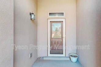 2621 Cerro Chafo Rd SE in Rio Rancho, NM - Building Photo - Building Photo