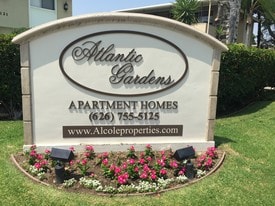 1121 S Atlantic Blvd in Alhambra, CA - Building Photo