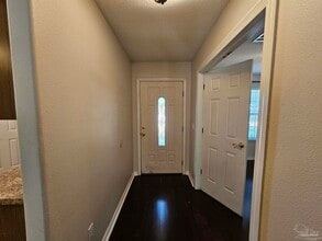 4347 Crosswind Dr in Milton, FL - Building Photo - Building Photo