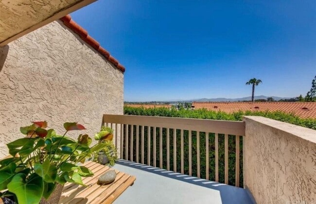 671 Ascot Dr in Vista, CA - Building Photo - Building Photo