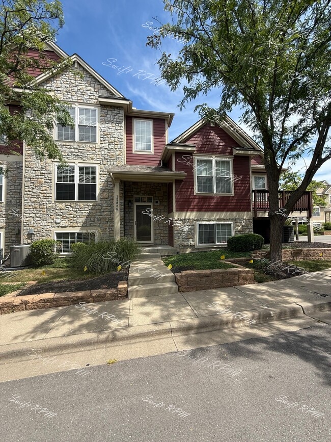 property at 15829 Robinson St