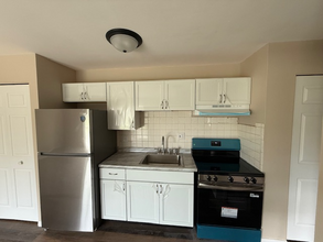 6652-6666-6666 Rita Dr in Enon, OH - Building Photo - Building Photo