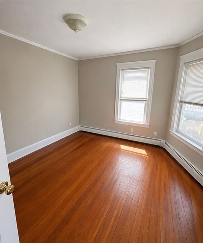 37-39 Pembroke Ave in Providence, RI - Building Photo - Building Photo