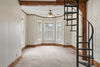 93 Upham St in Melrose, MA - Building Photo - Building Photo