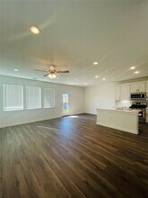 7201 Grenadine Bloom Bnd in Austin, TX - Building Photo - Building Photo