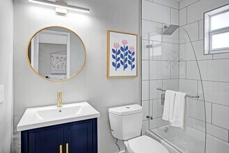 50 Davie Blvd, Unit SI FL2-ID1503960P in Fort Lauderdale, FL - Foto de edificio - Building Photo