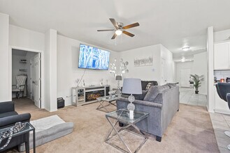 201 Danielle Dr in Killeen, TX - Foto de edificio - Building Photo