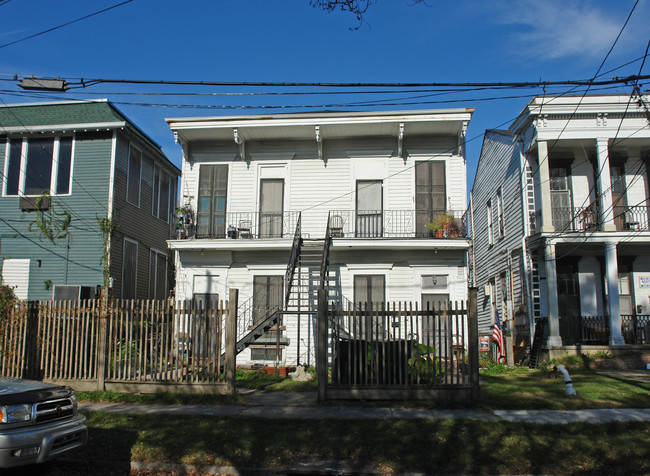 1525 Euterpe St in New Orleans, LA - Foto de edificio - Building Photo