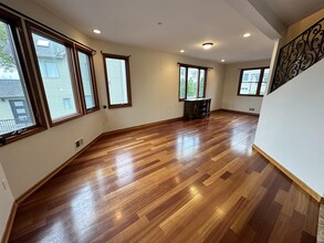 416 Oncrest Terrace in Cliffside Park, NJ - Building Photo - Building Photo
