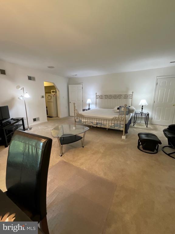 property at 3 Nicodemus Rd