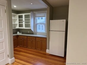 208 Oxford St in Hartford, CT - Building Photo - Building Photo