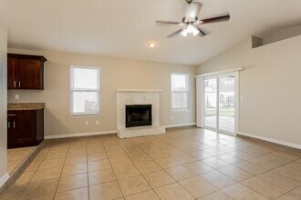 1780 Sherwood Dr in Middleburg, FL - Foto de edificio - Building Photo