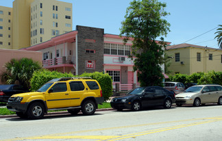 1311 West Ave Apartments