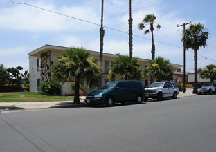 800 Emory St in Imperial Beach, CA - Building Photo - Building Photo