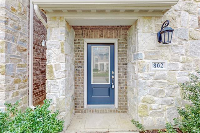 802 Tennessee Dr in Euless, TX - Building Photo - Building Photo