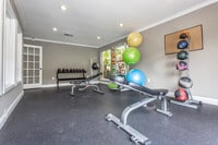 Lakeshore Apartments photo'